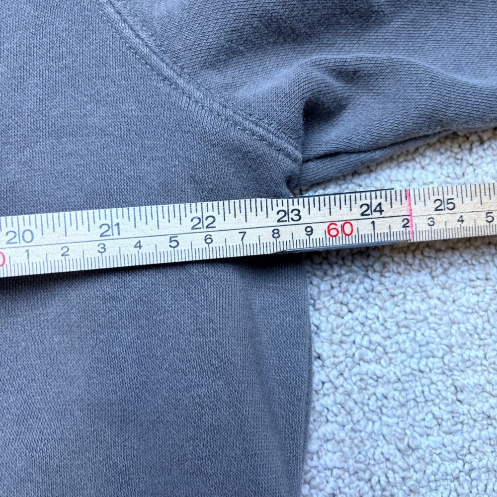 The North Face Mens L Circular Design Crewneck Sweatshirt Olive Green